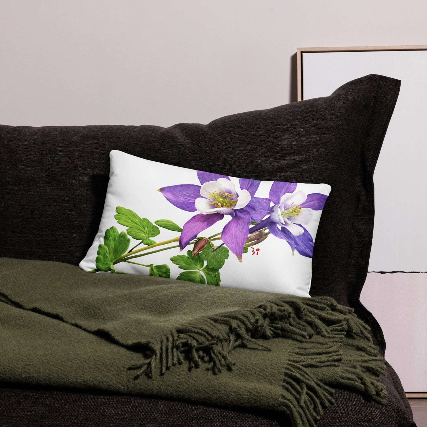 Columbine Basic Pillow