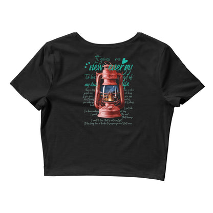 Camp lantern Women’s Crop Tee