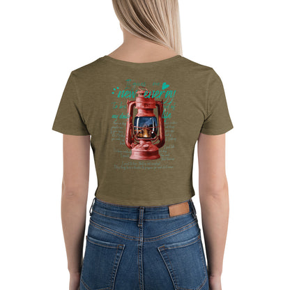 Camp lantern Women’s Crop Tee