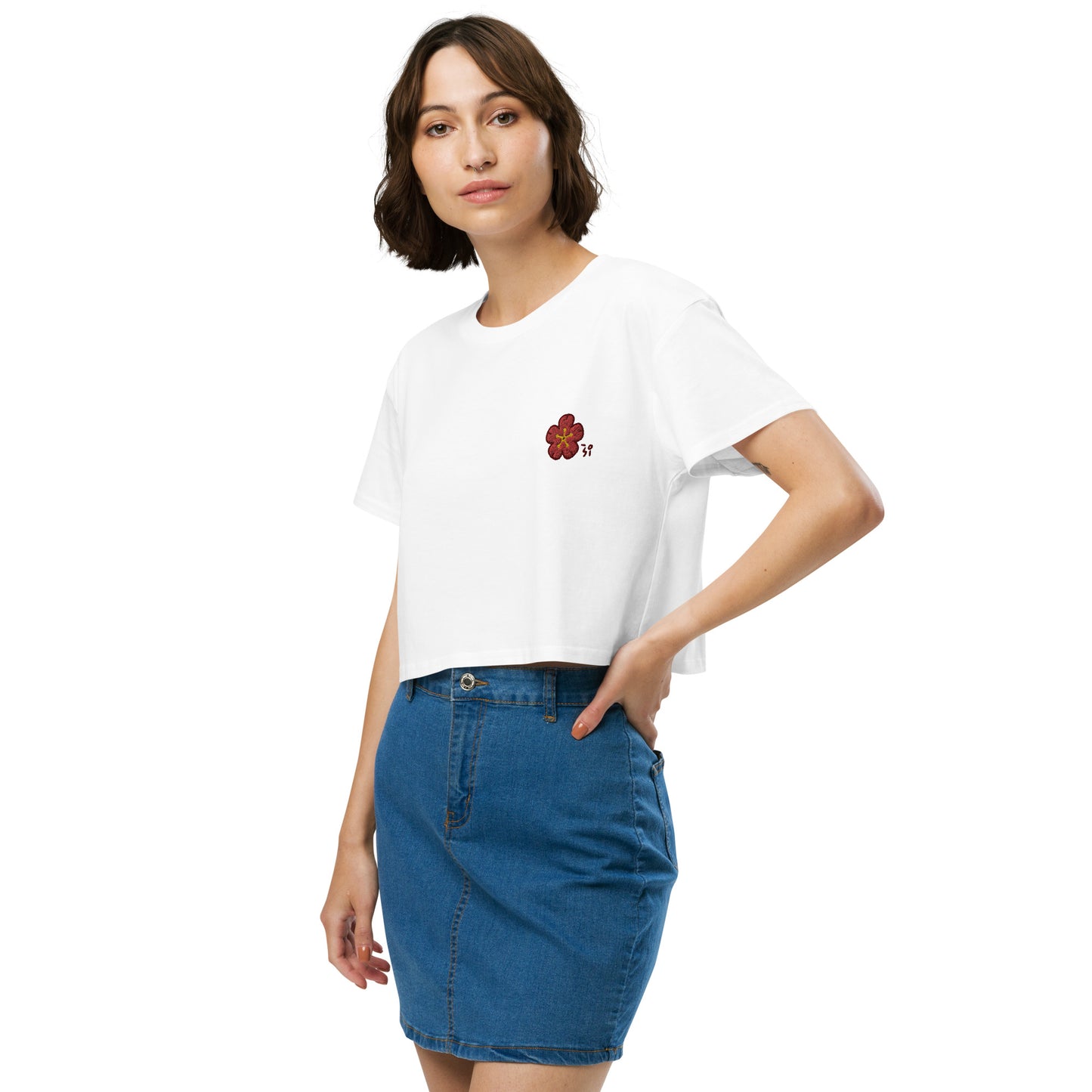 Chinese quince Women’s crop top