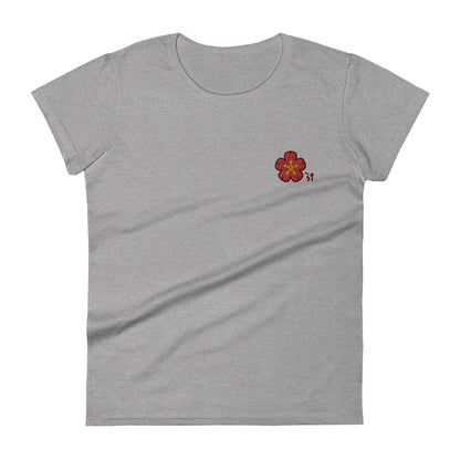 Chinese quince Women's short sleeve t-shirt