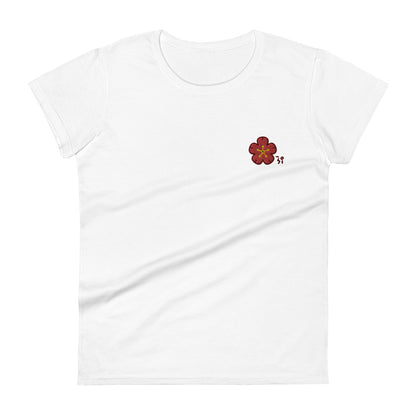 Chinese quince Women's short sleeve t-shirt