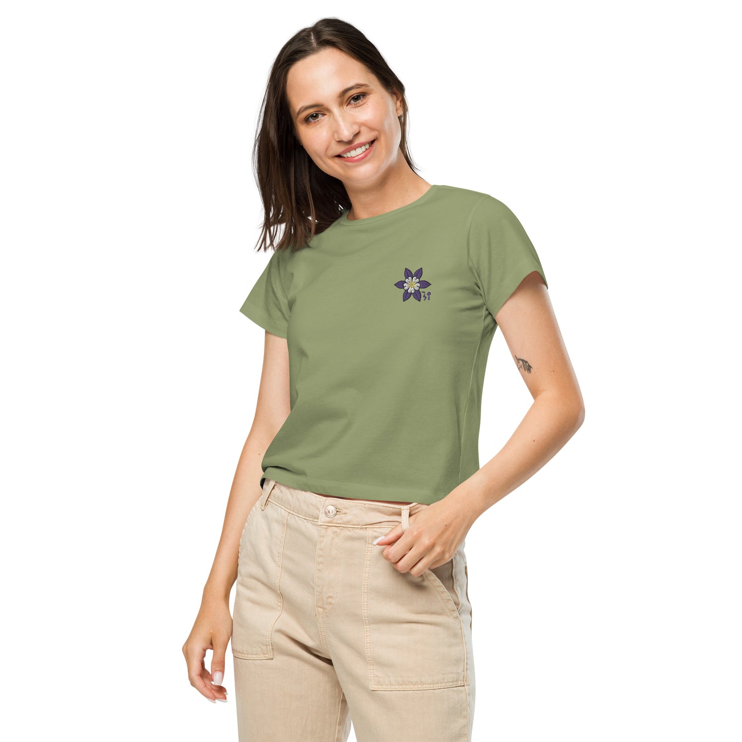 Columbine Women’s high-waisted t-shirt