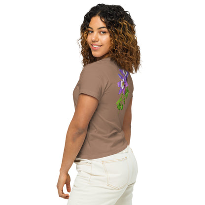 Columbine Women’s high-waisted t-shirt